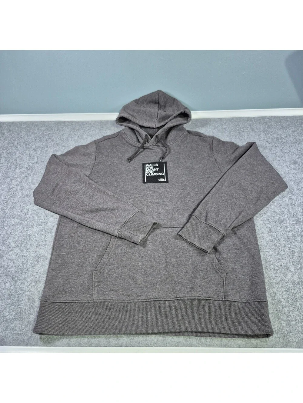 The North Face Men's XL Hoodie Gray 